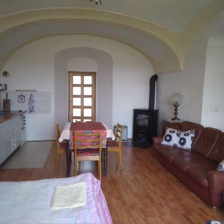 Dvur V Borovne Apartman Borovná Kültér fotó