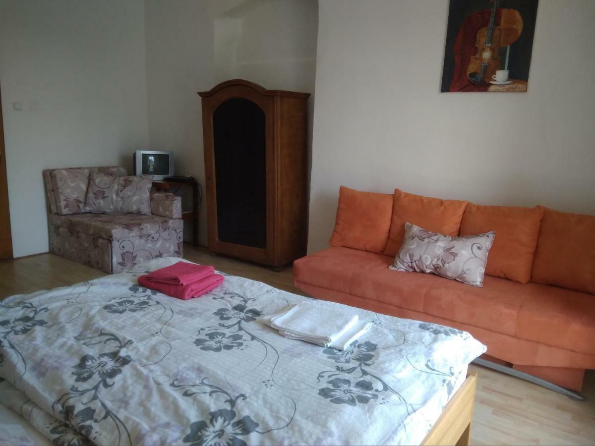 Dvur V Borovne Apartman Borovná Kültér fotó