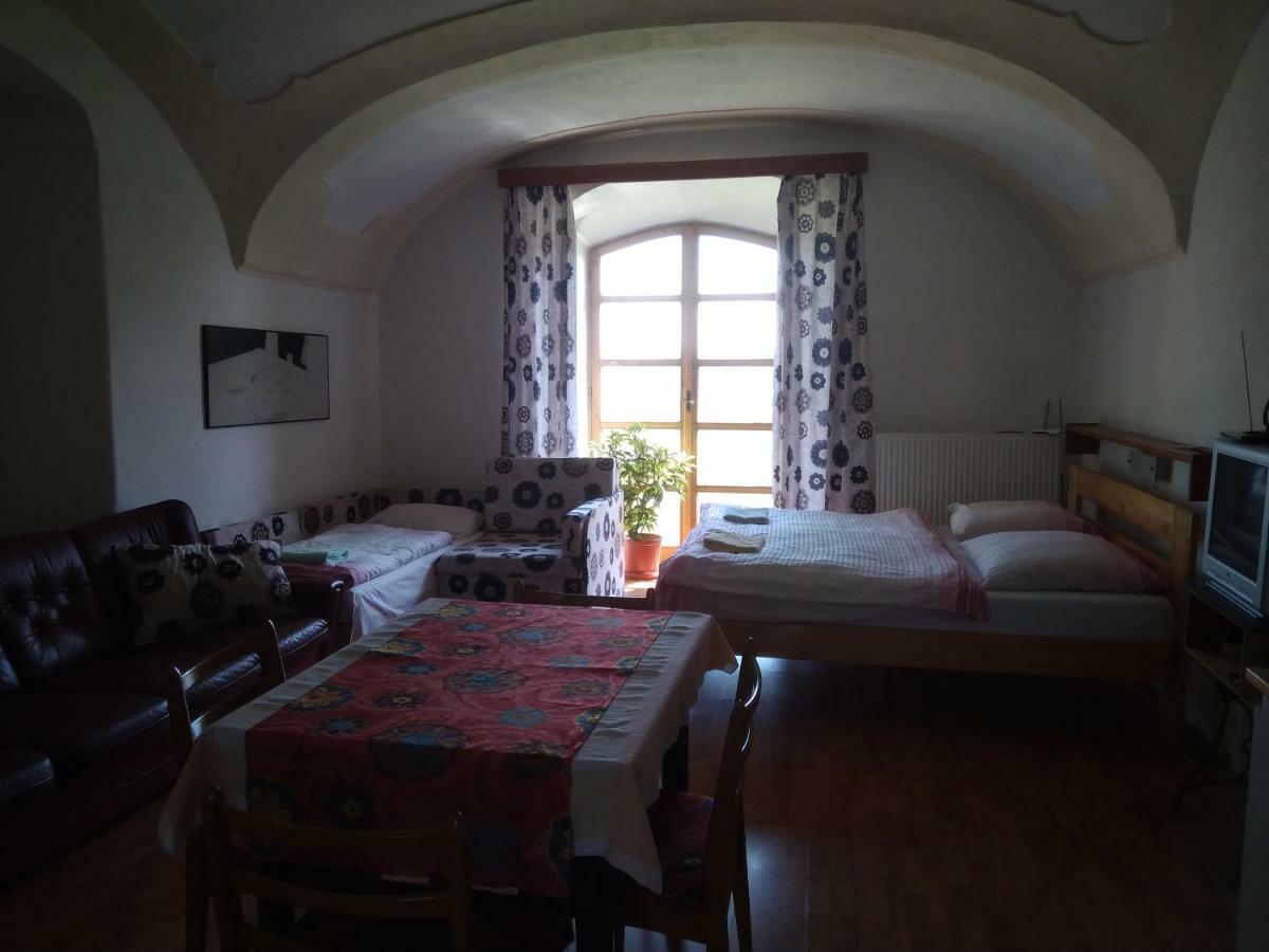 Dvur V Borovne Apartman Borovná Kültér fotó